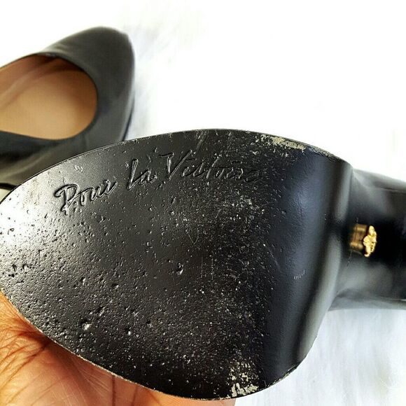 Pour LA Victoire - Picture 3 of 7